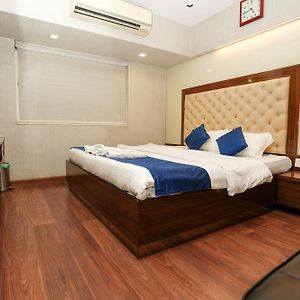 Zenith Homes - Powai Suites